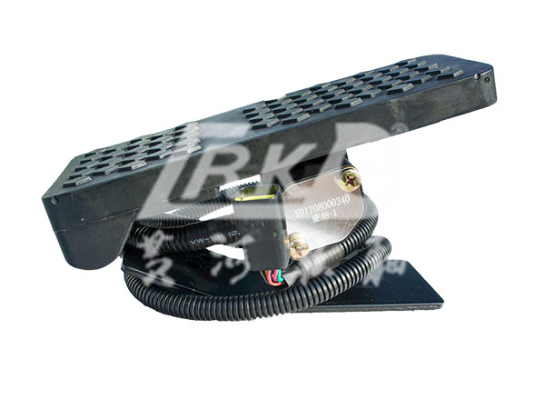 汽車(chē)電子油門(mén)加速器有用嗎？